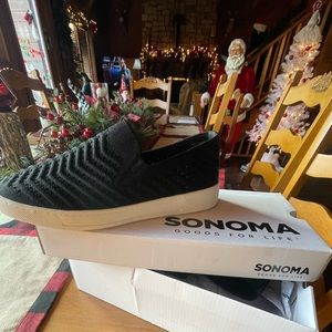 NIB Sonoma slip on sneakers.